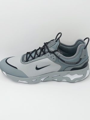 NIKE REACT LIVE SE