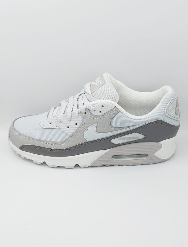 NIKE AIR MAX 90