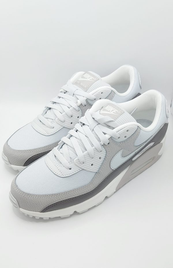 NIKE AIR MAX 90