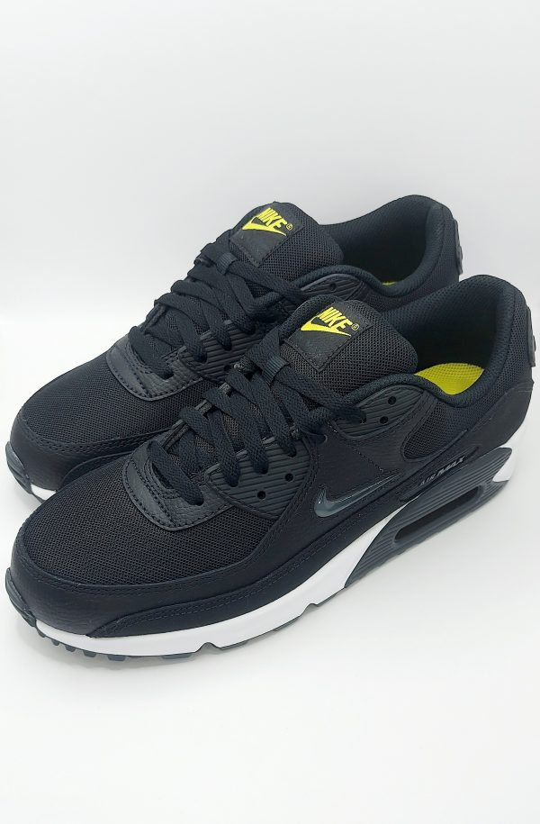 20240422_175449 NIKE AIR MAX 90