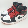 NIKE AIR JORDAN1 MID