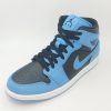 NIKE AIR JORDAN 1 MID