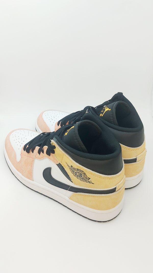 20240423_125217 NIKE AIR JORDAN MID SE