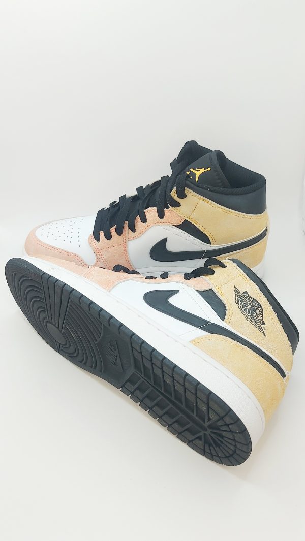 20240423_125227 NIKE AIR JORDAN MID SE