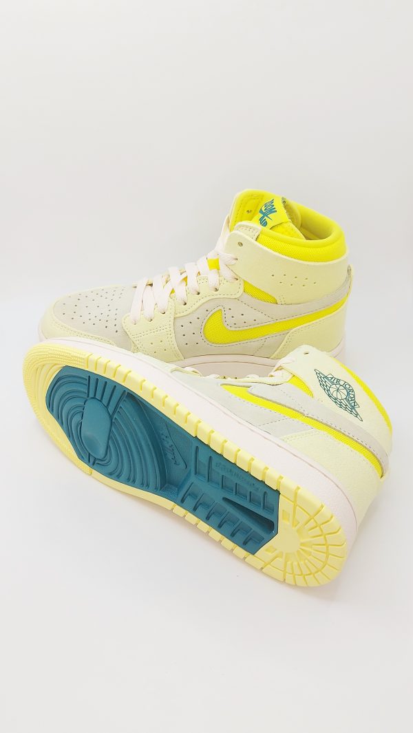 20240423_125617 NIKE AIR JORDAN 1