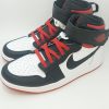 NIKE AIR JORDAN 1 FLYEASE
