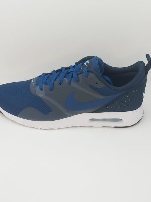 NIKE AIR MAX TAVAS