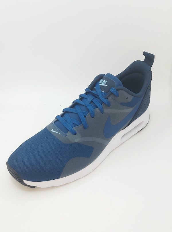 NIKE AIR MAX TAVAS