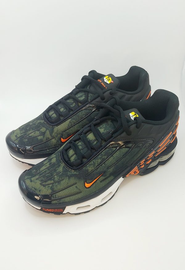 20240423_150644 NIKE AIR MAX PLUS 3