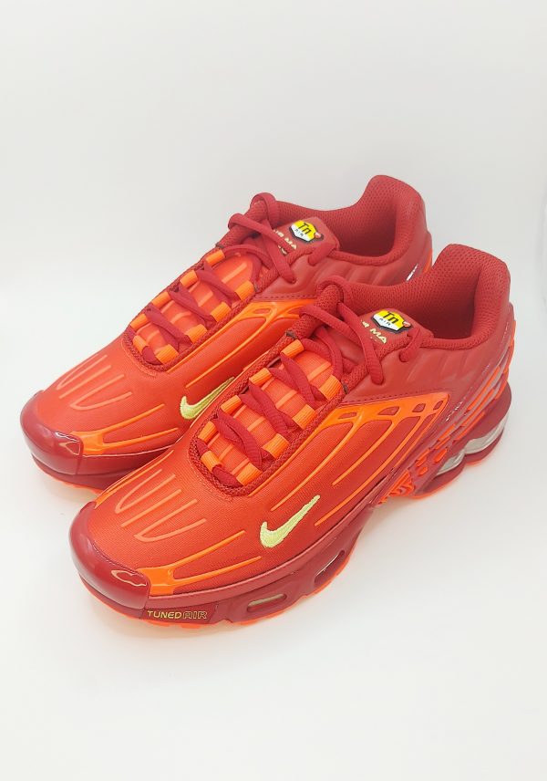 20240423_150949 NIKE AIR MAX PLUS 3
