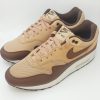 NIKE AIR MAX 1 SC