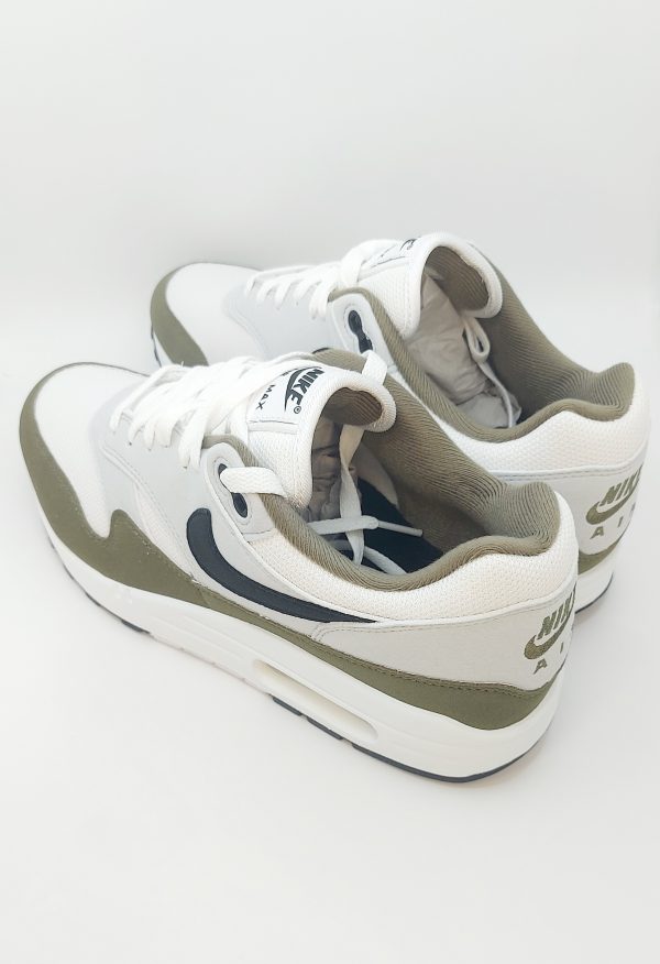 20240423_155447 NIKE AIR MAX 1