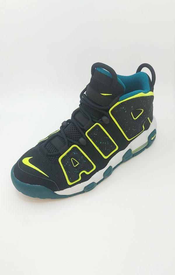 20240423_163831 NIKE AIR MORE UPTEMPO