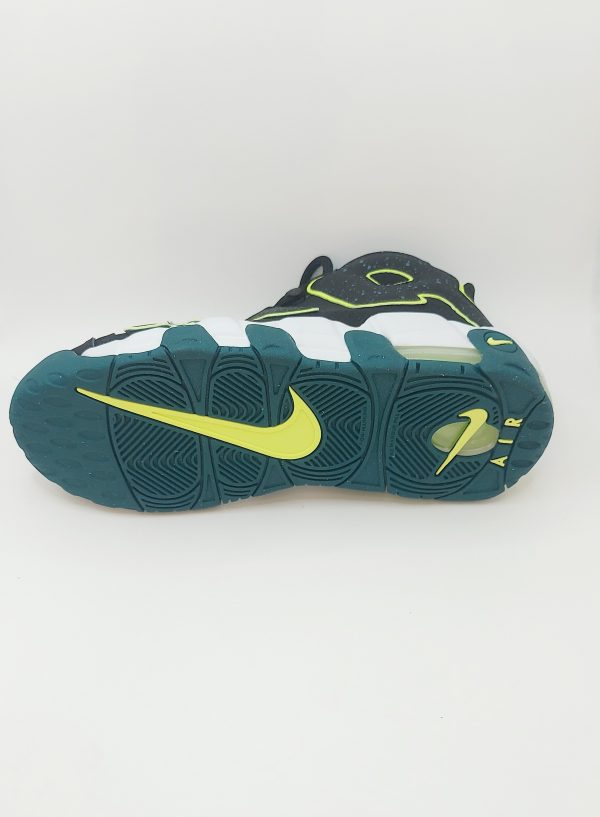20240423_163848 NIKE AIR MORE UPTEMPO