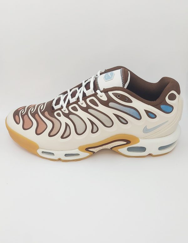 20240423_164206 NIKE AIR MAX PLUS DRIFT