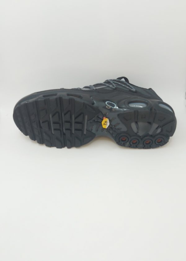 NIKE AIR MAX PLUS LACE