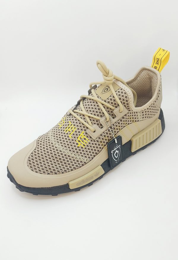 20240423_170224 ADIDAS NMD R1 MARVEL