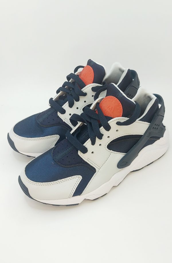 20240423_174750 NIKE AIR HUARACHE