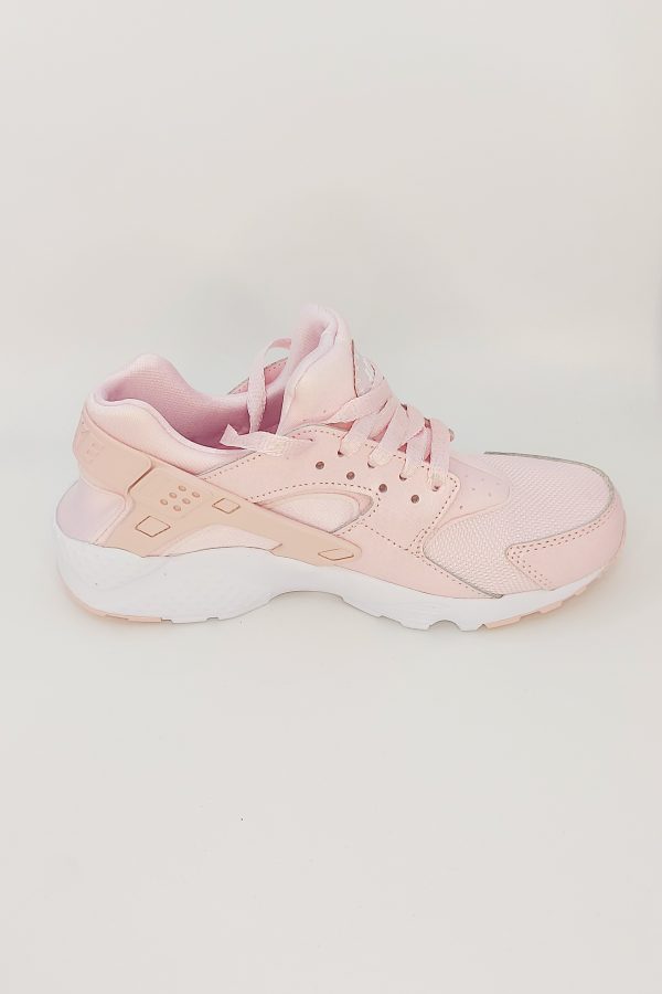20240426_144451 NIKE AIR HUARACHE