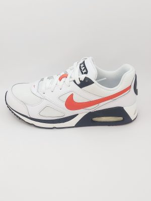 NIKE AIR MAX IVO