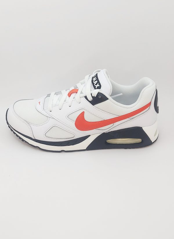 NIKE AIR MAX IVO
